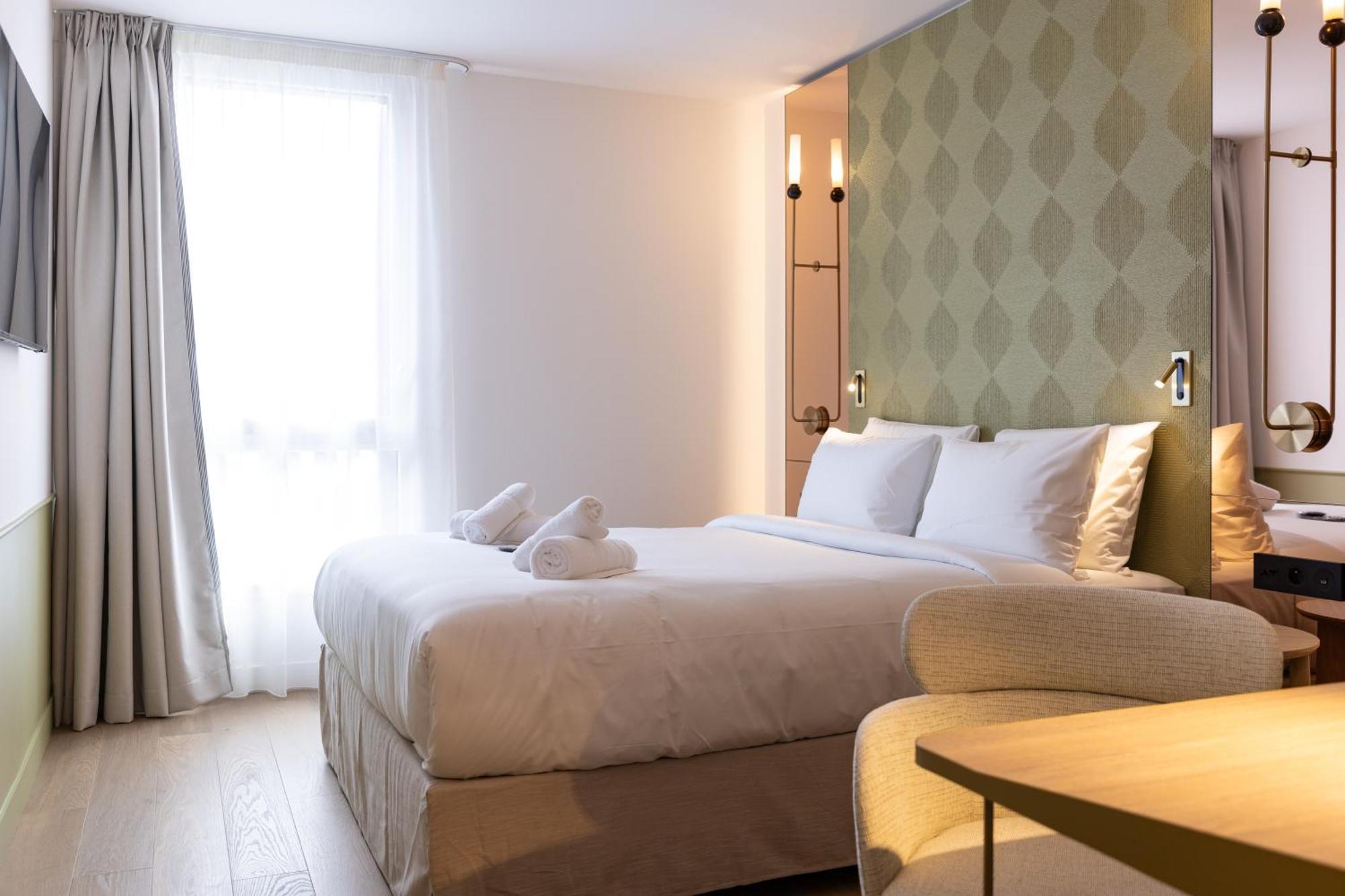 Hotel Kyriad Prestige Paris Asnieres Exterior foto